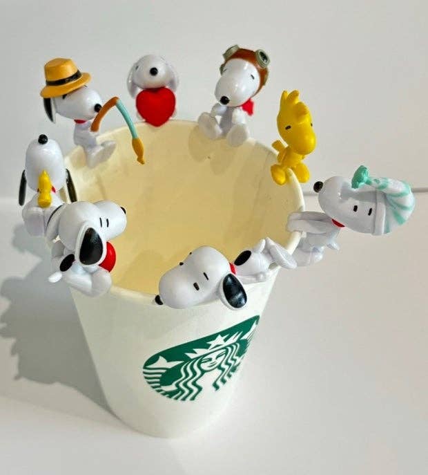 New! Peanuts Snoopy Cup Figure – Blind Box Series, photo 5 of 8