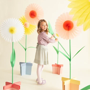 Meri Meri Large Stand Up Flowers, photo 1 of 6
