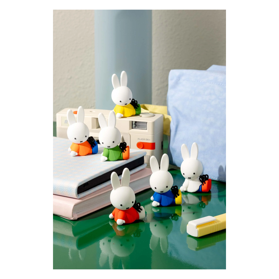 Smoko Blind Box Figure - Miffy In Shoes