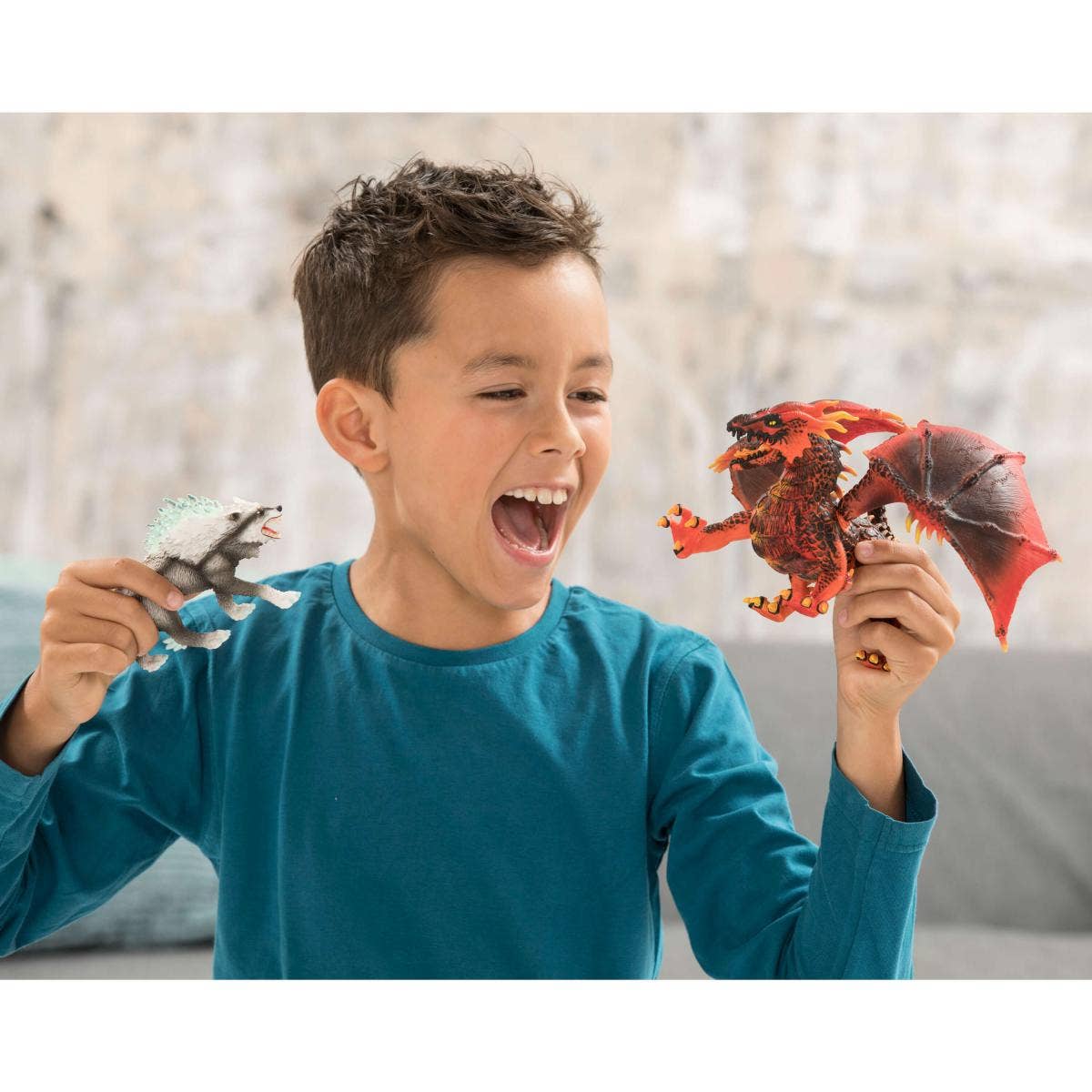 Lava Dragon Action Figure Character Toy with Movable Wings, photo 2 of 4