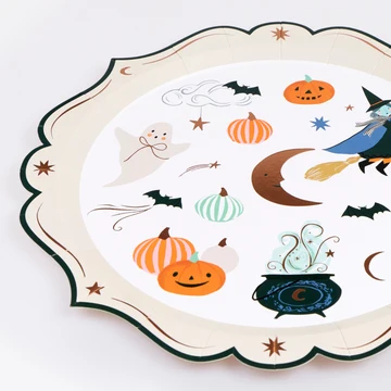 Oranate Edge Halloween Dinner Plates, photo 3 of 3