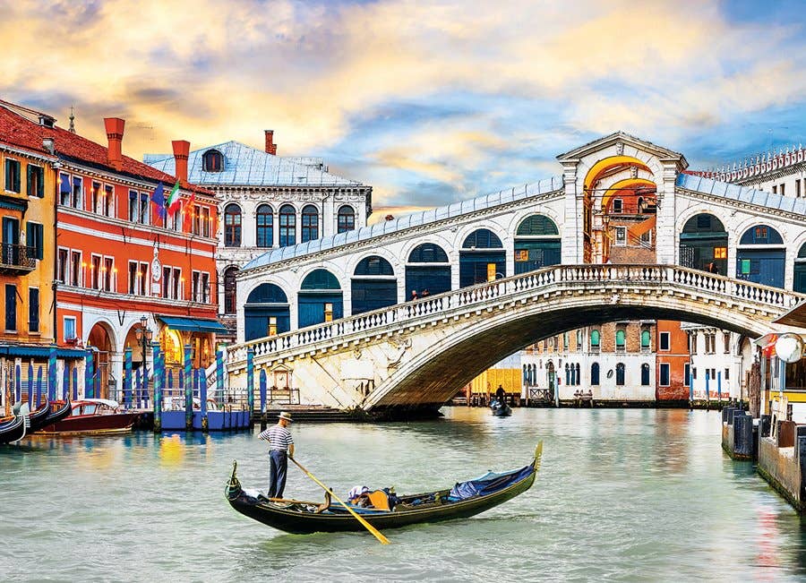 Venice Rialto Bridge, photo 2 of 3