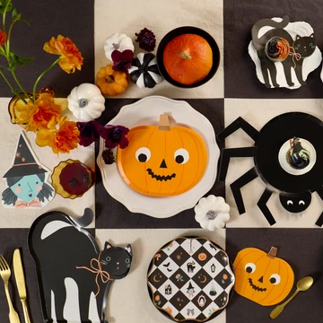 Halloween Cat Shaped Napkins, photo 2 of 3