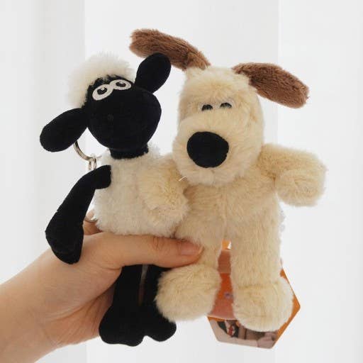 Wallace & Gromit & Shaun the Sheep Plush Keychain : Shaun the Sheep-13cm, photo 2 of 8