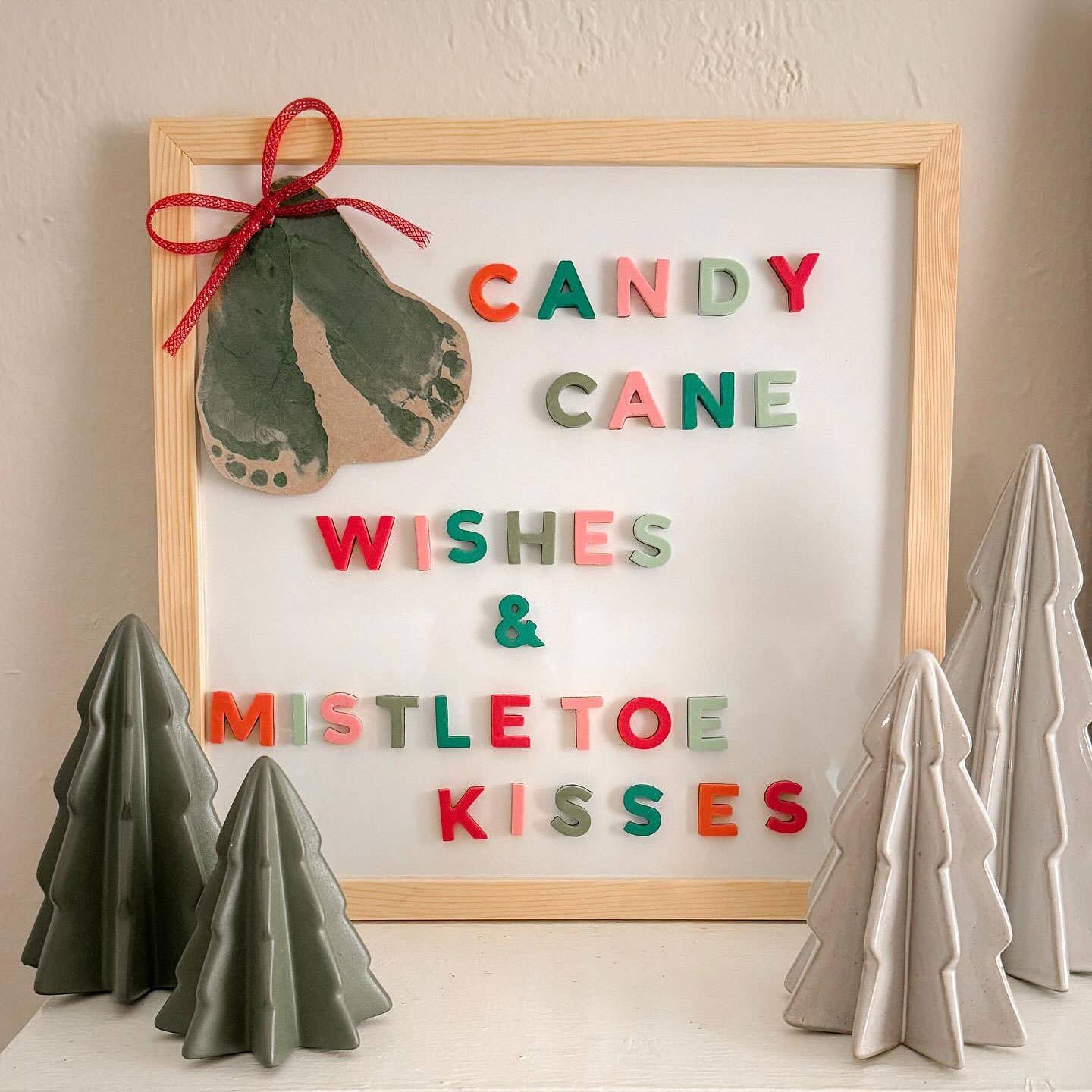 1" 200pc Joyful Holiday Rainbow Magnetic Letters, photo 3 of 7
