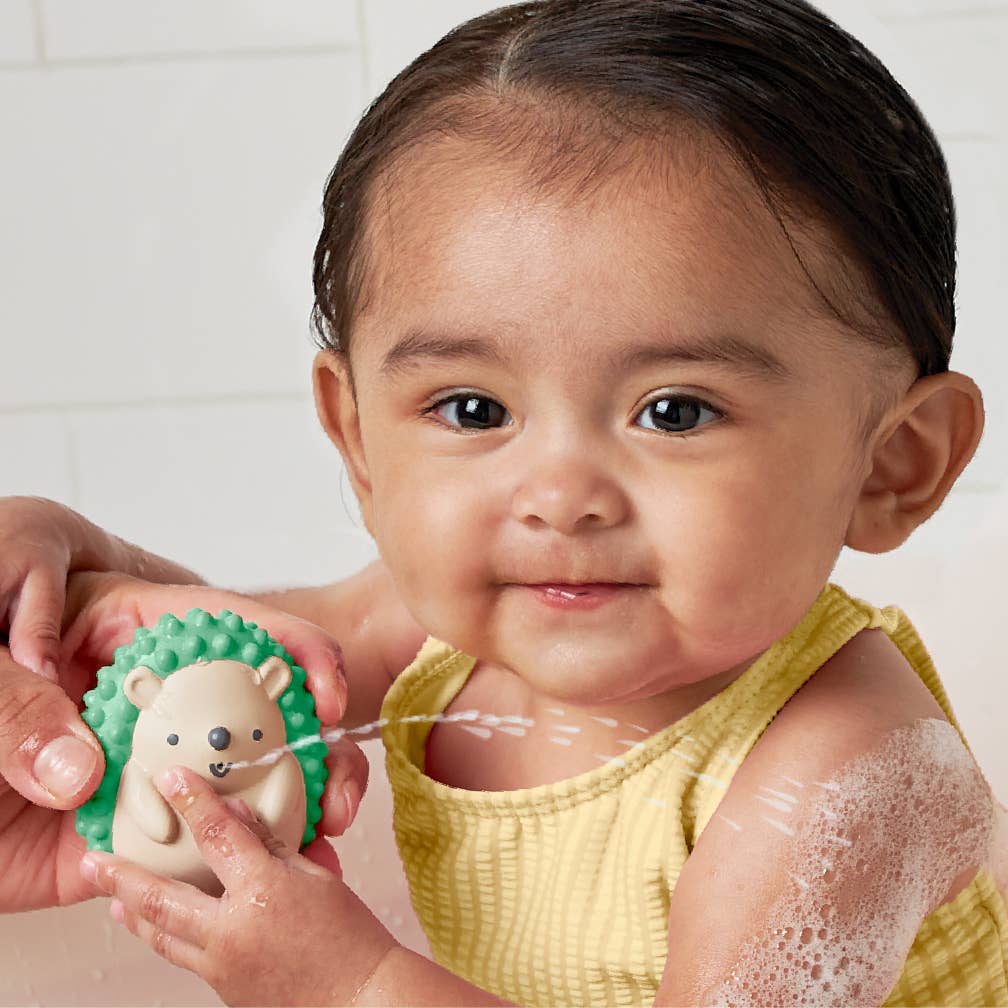 Itzy Splash Gift Set™ Soft Bath + Water Toys, photo 7 of 8