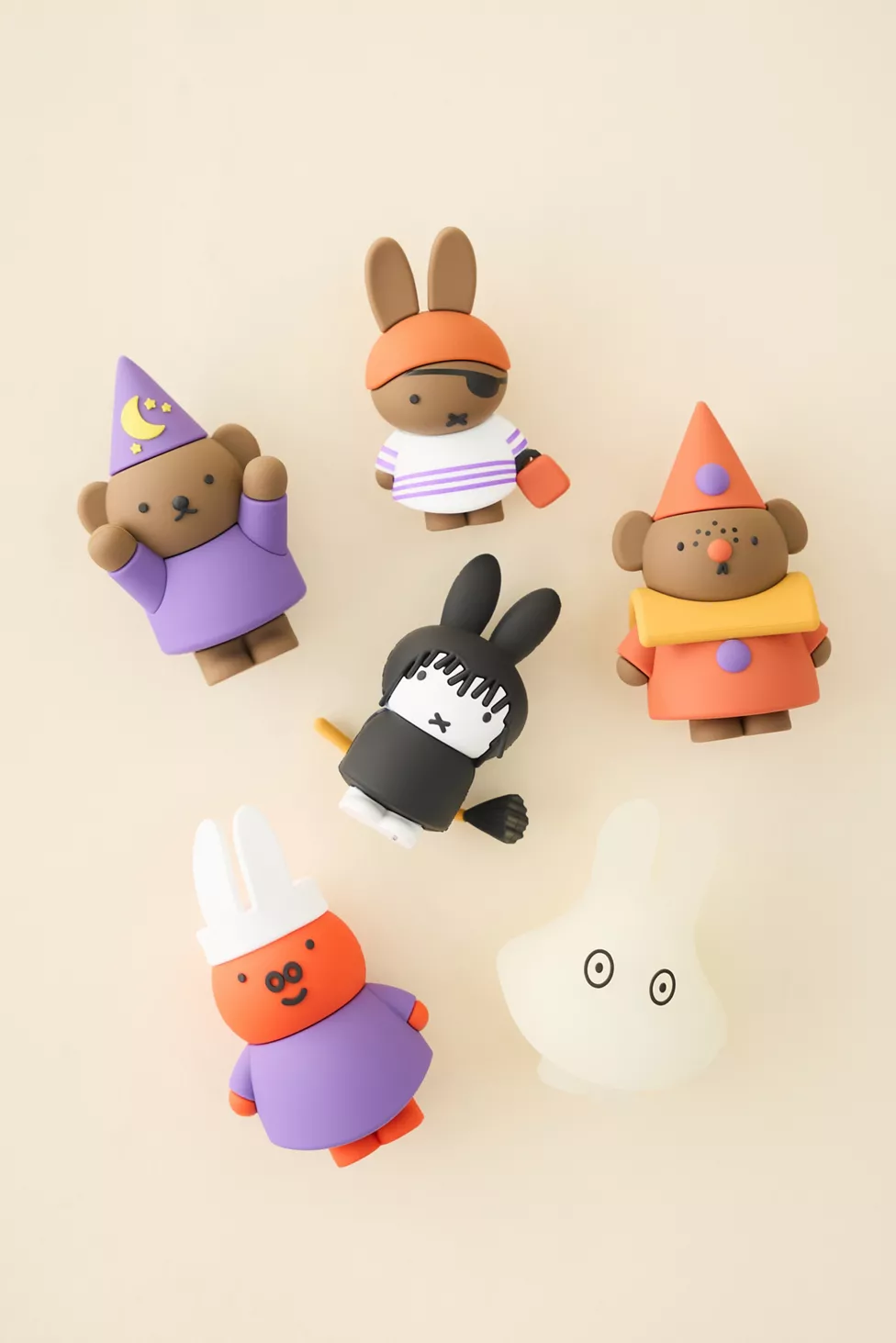 Miffy & Friends Dressing Up, photo 1 of 4