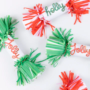 Jolly Holly Fringe Crackers
