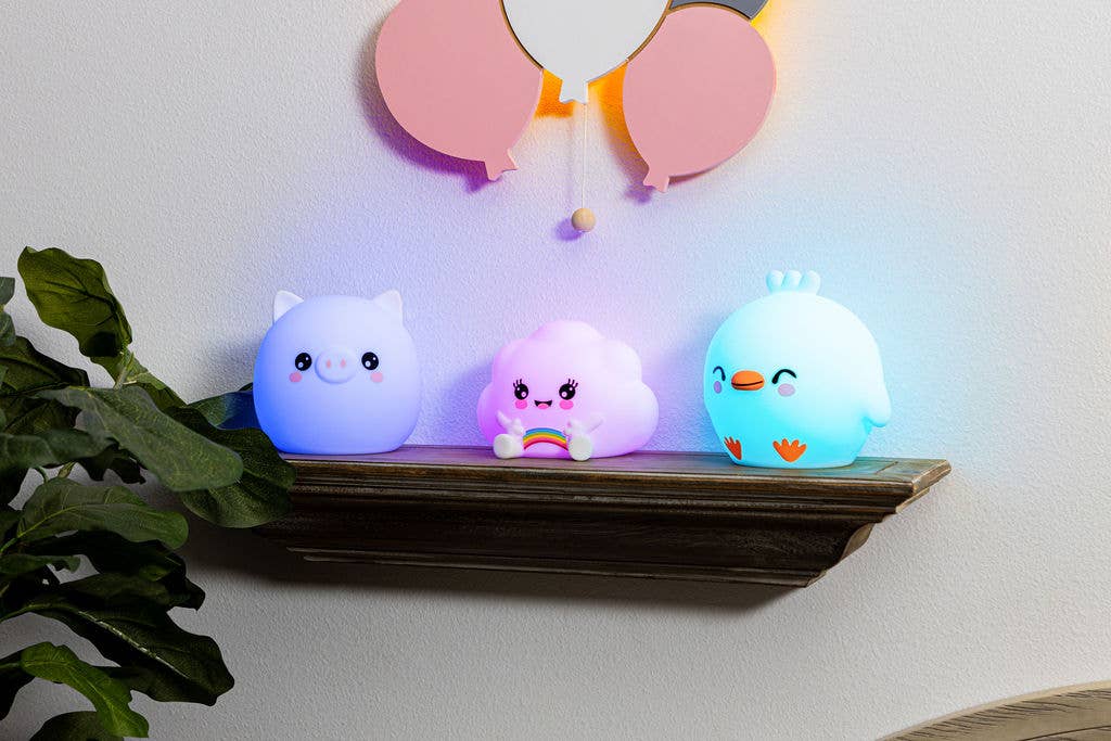 Lumipets® LED Chick Night Light with Remote, kawaii edition, photo 3 of 3