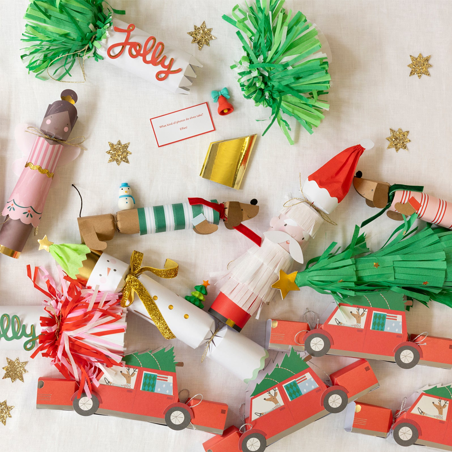 Meri Meri Santa & Reindeer Christmas Crackers, photo 2 of 2