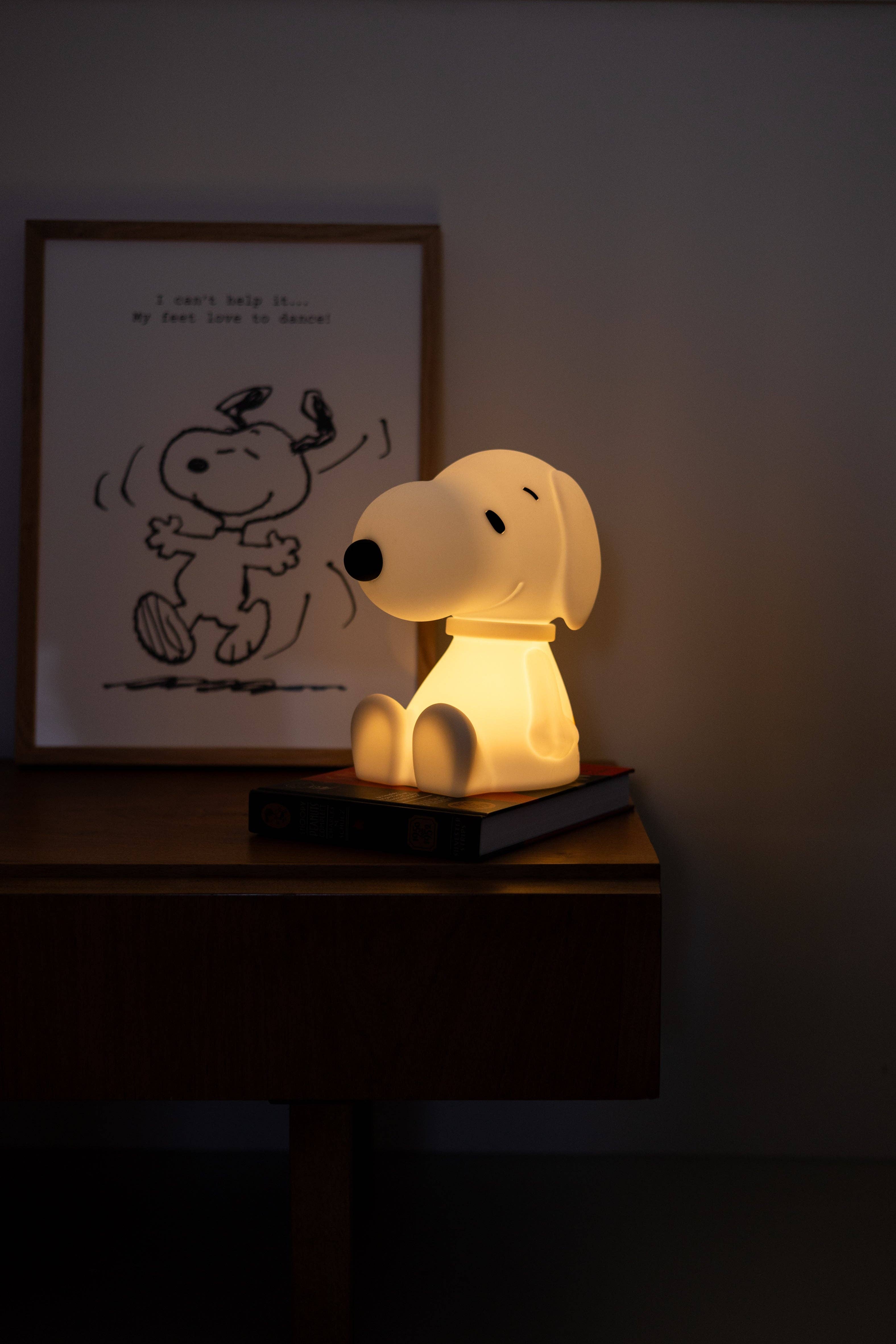 Snoopy First Light: First Light, photo 5 of 8